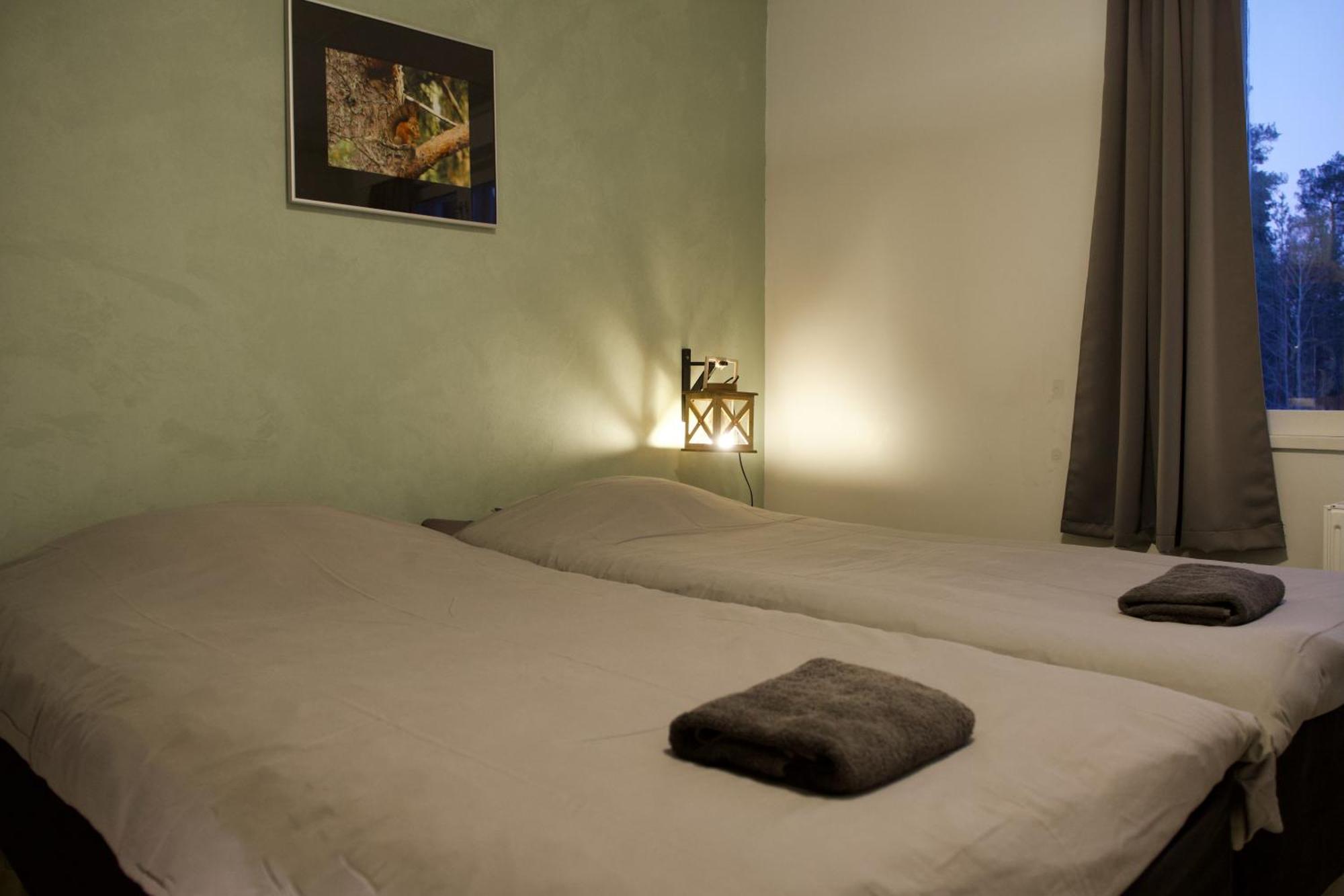 Taigaschool Eco Hotel Virrankyla Bagian luar foto