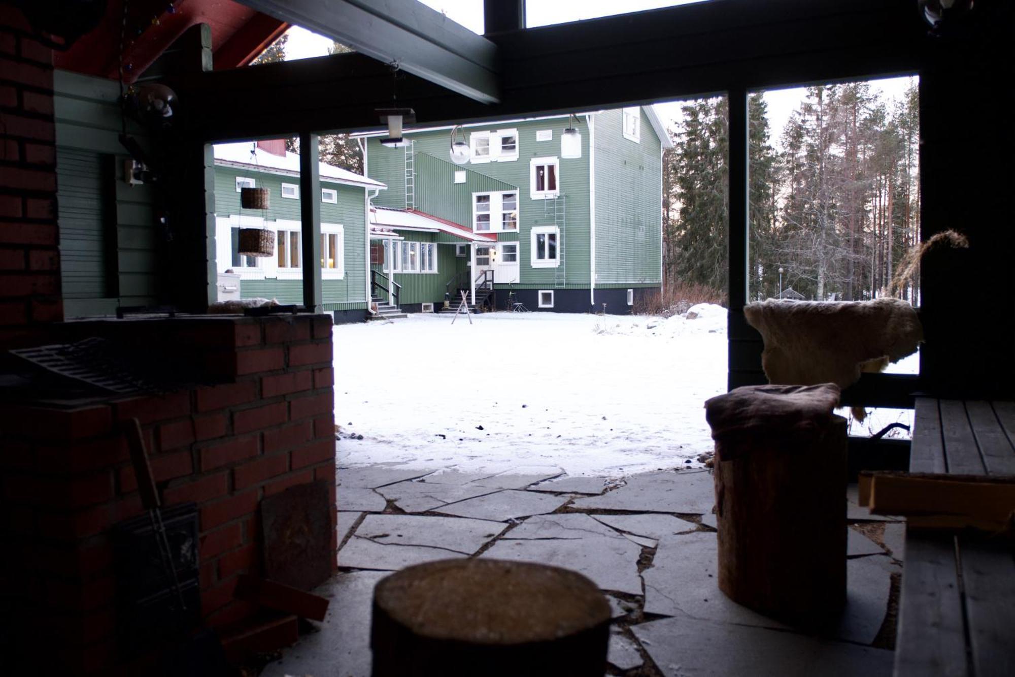 Taigaschool Eco Hotel Virrankyla Bagian luar foto